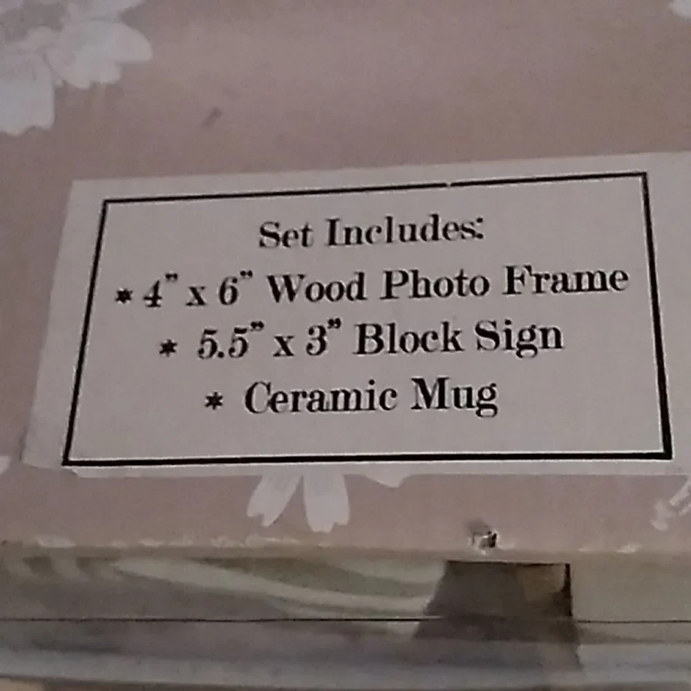 Mom Gift Set  - Picture 2 of 6